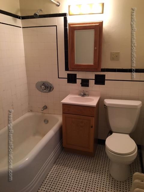 1140 River St, Hyde Park