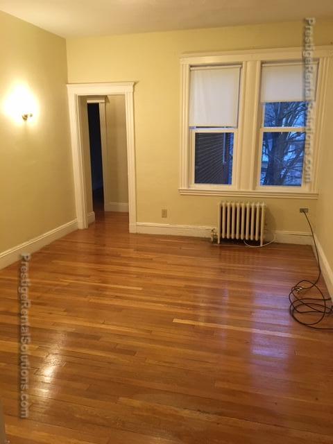 1140 River St, Hyde Park