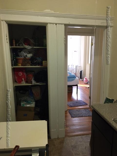 11 Royce Rd, Allston