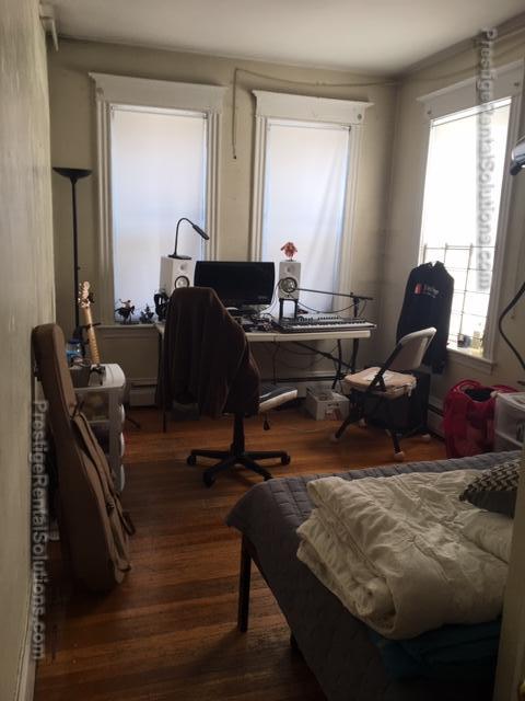 21 Quint Ave, Allston