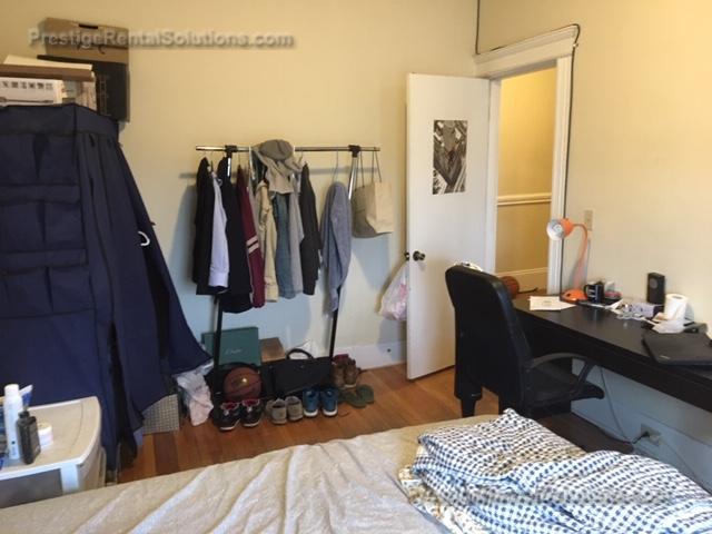 11 Royce Rd, Allston