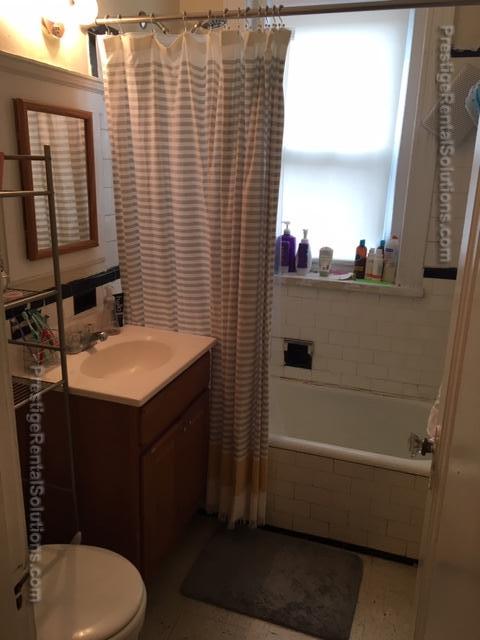 43 Linden St, Allston