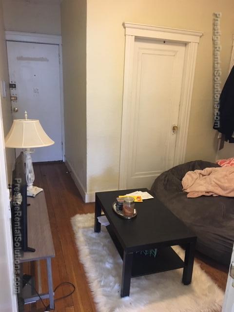 43 Linden St, Allston