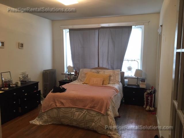 43 Linden St, Allston