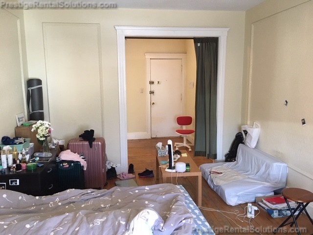 47 Linden St, Allston