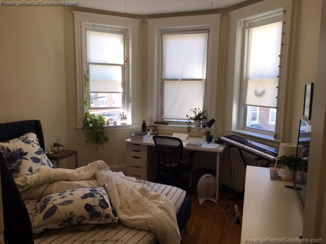 224 Kelton St, Allston