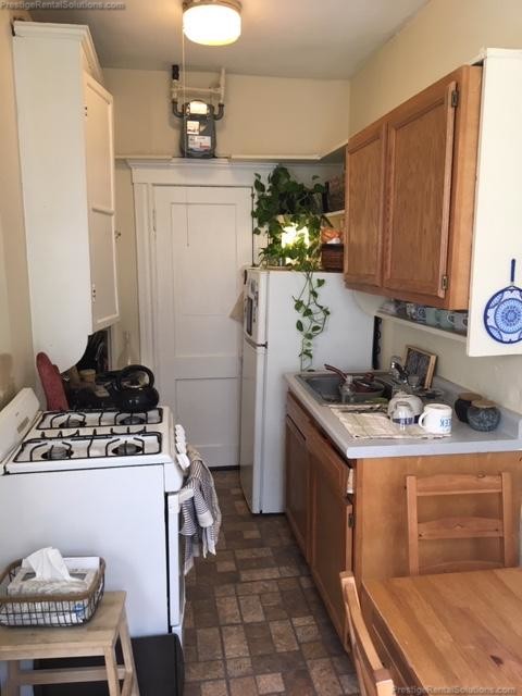 224 Kelton St, Allston