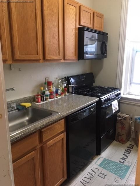 31 Gardner St, Allston