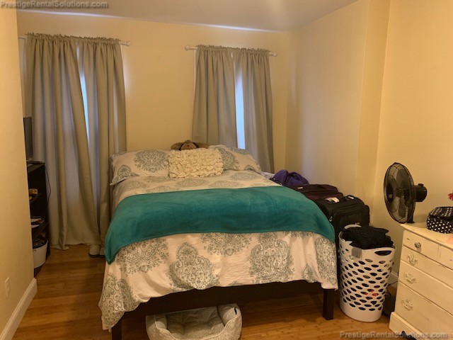 33 Davison St, Hyde Park