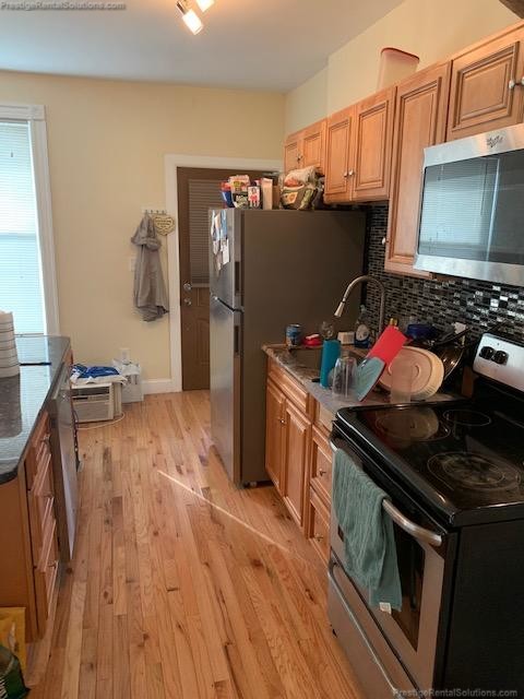 33 Davison St, Hyde Park