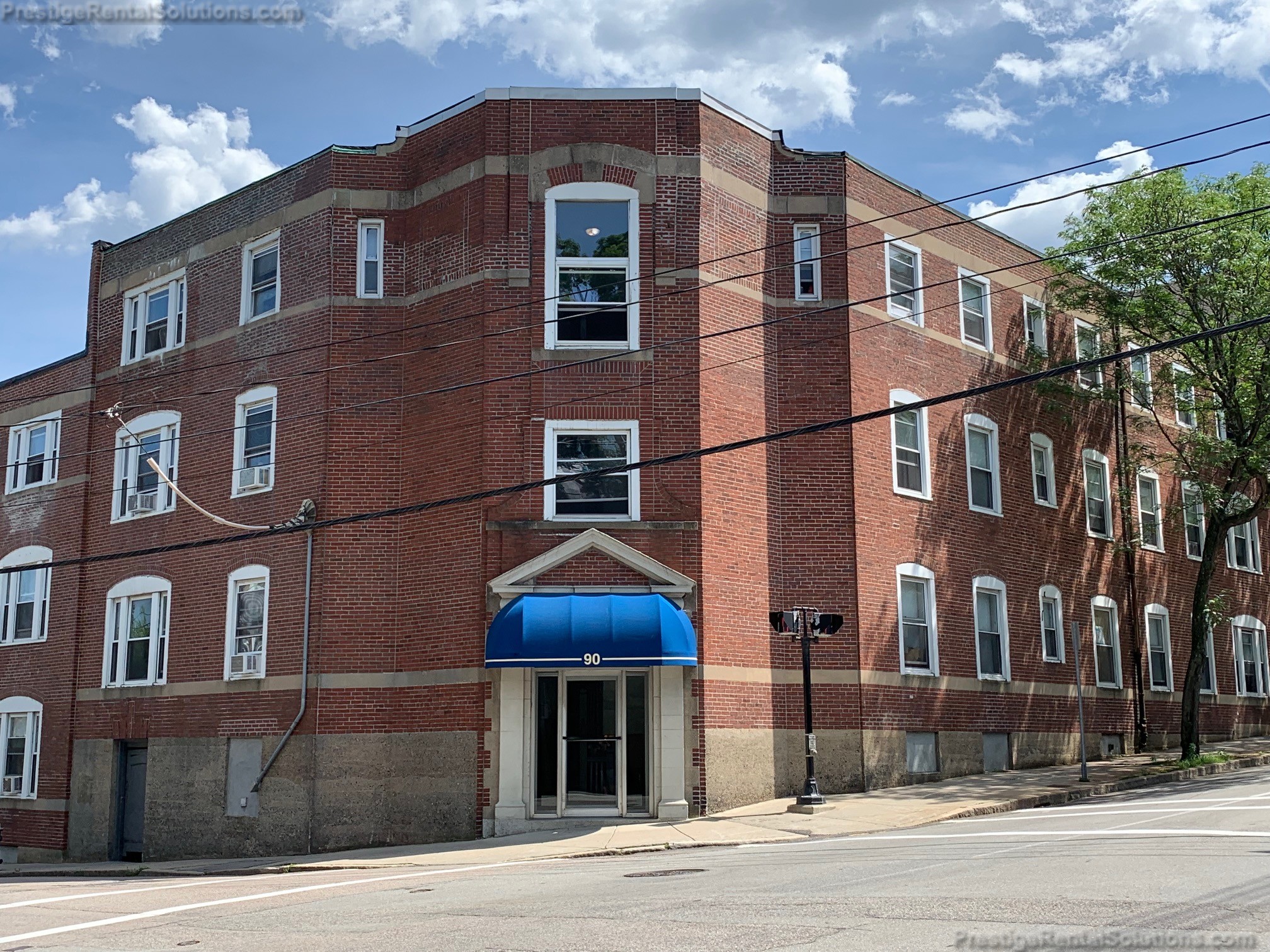 90 Cypress St, Brookline Village