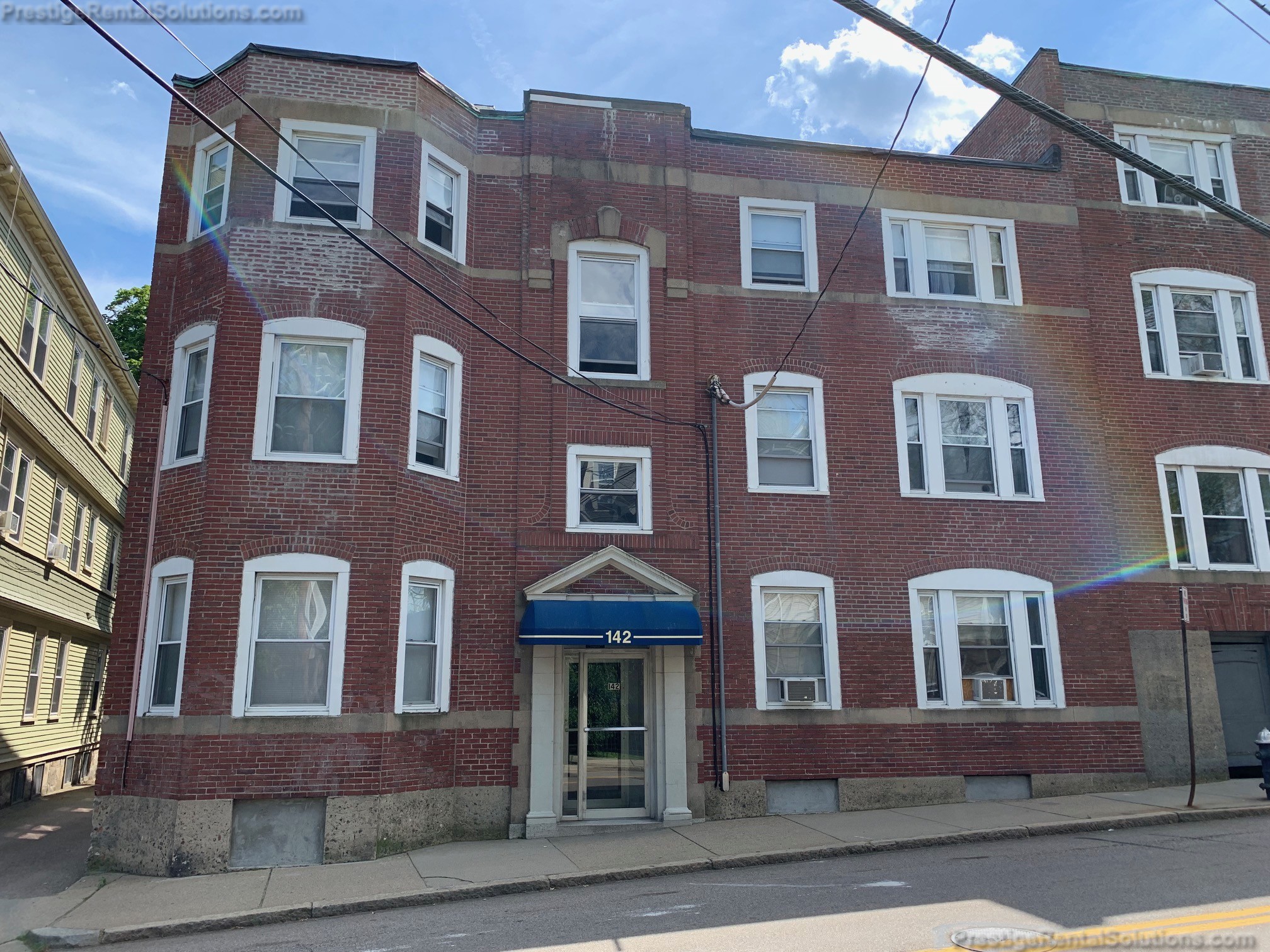 142 Davis Ave, Brookline Village