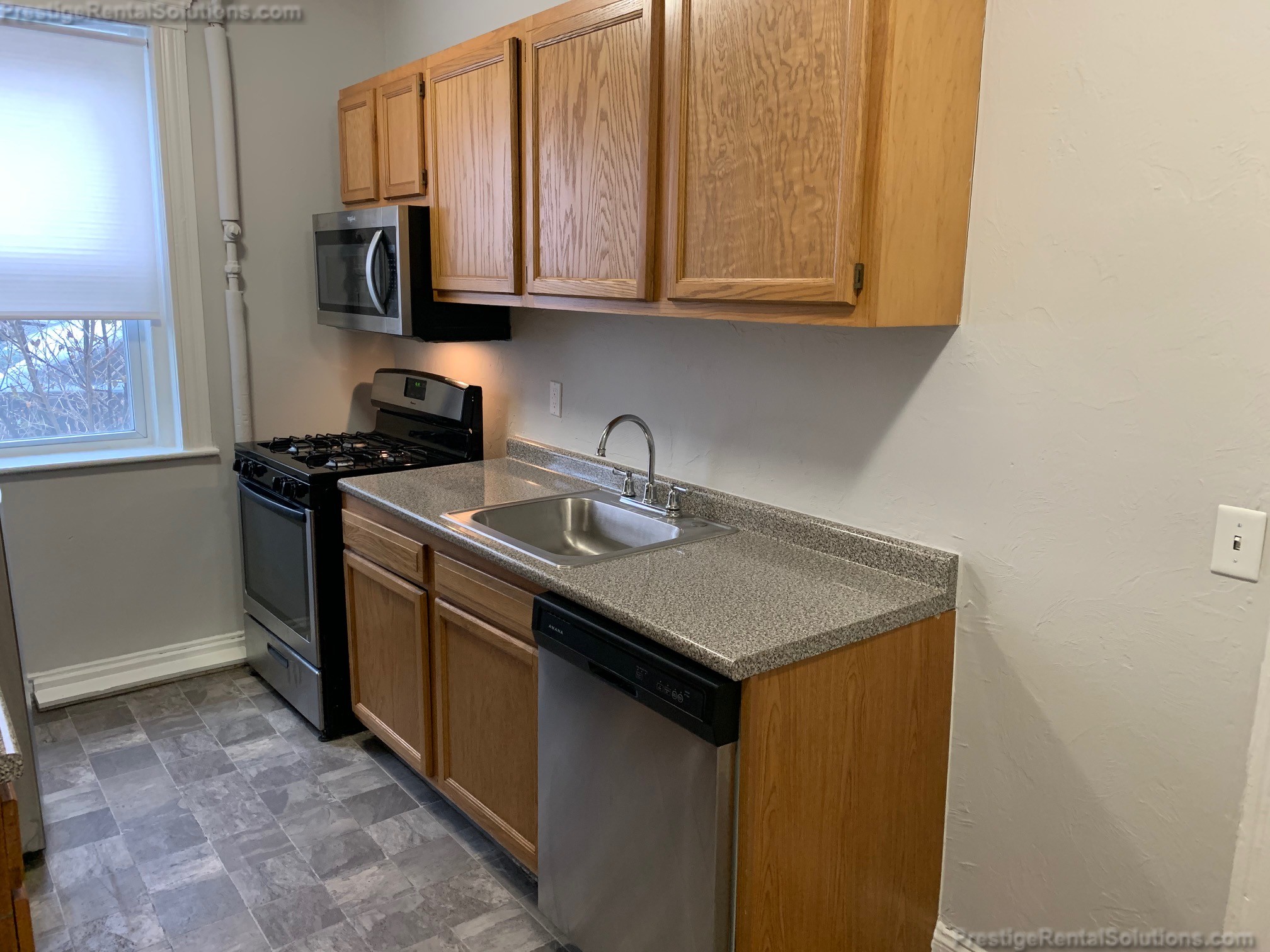 55 Linden St, Allston