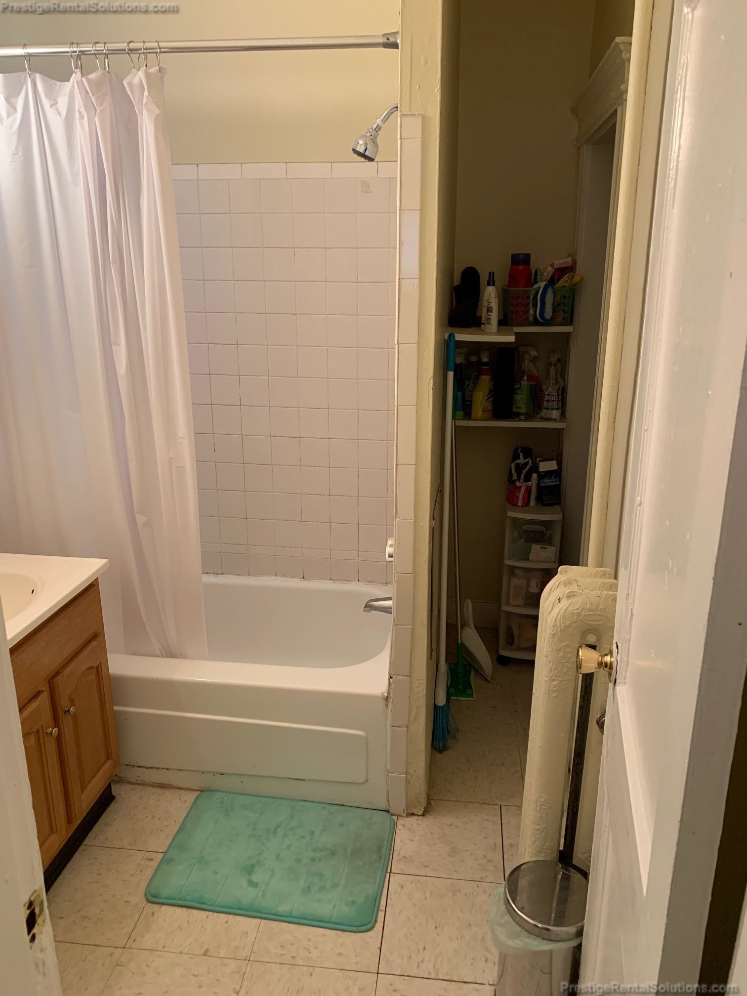 35 Gardner St, Allston