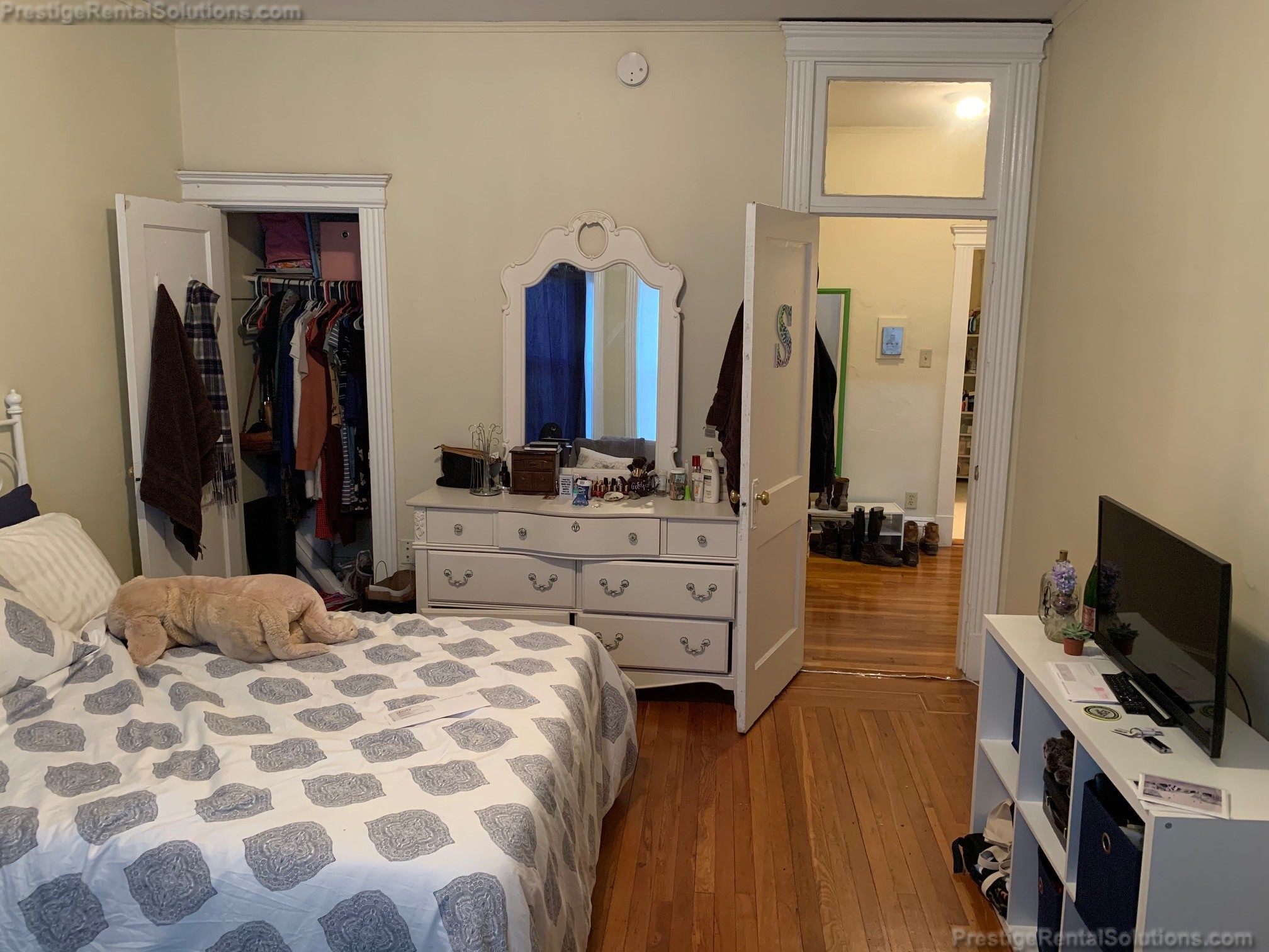 35 Gardner St, Allston