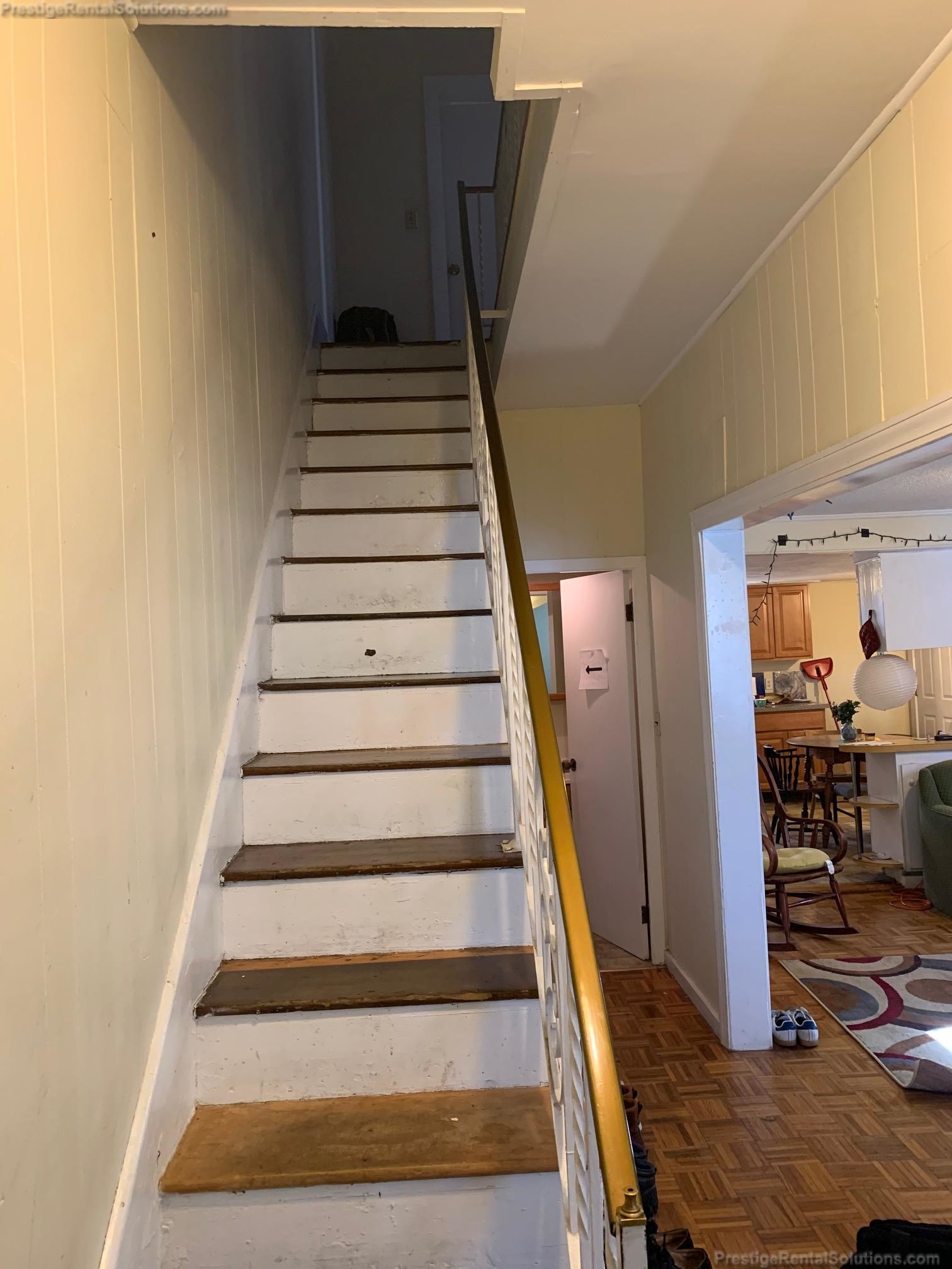 4 bed, 1.5 bath apartment for rent at 8 Walk Hill St Unit 1, Jamaica Plain — photo 9 of 20