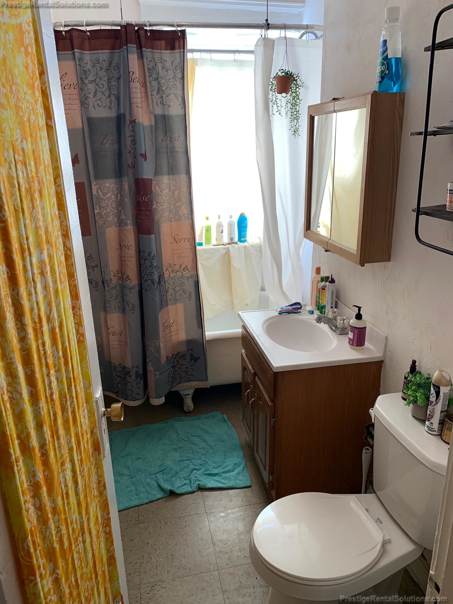 165 Kelton St, Allston