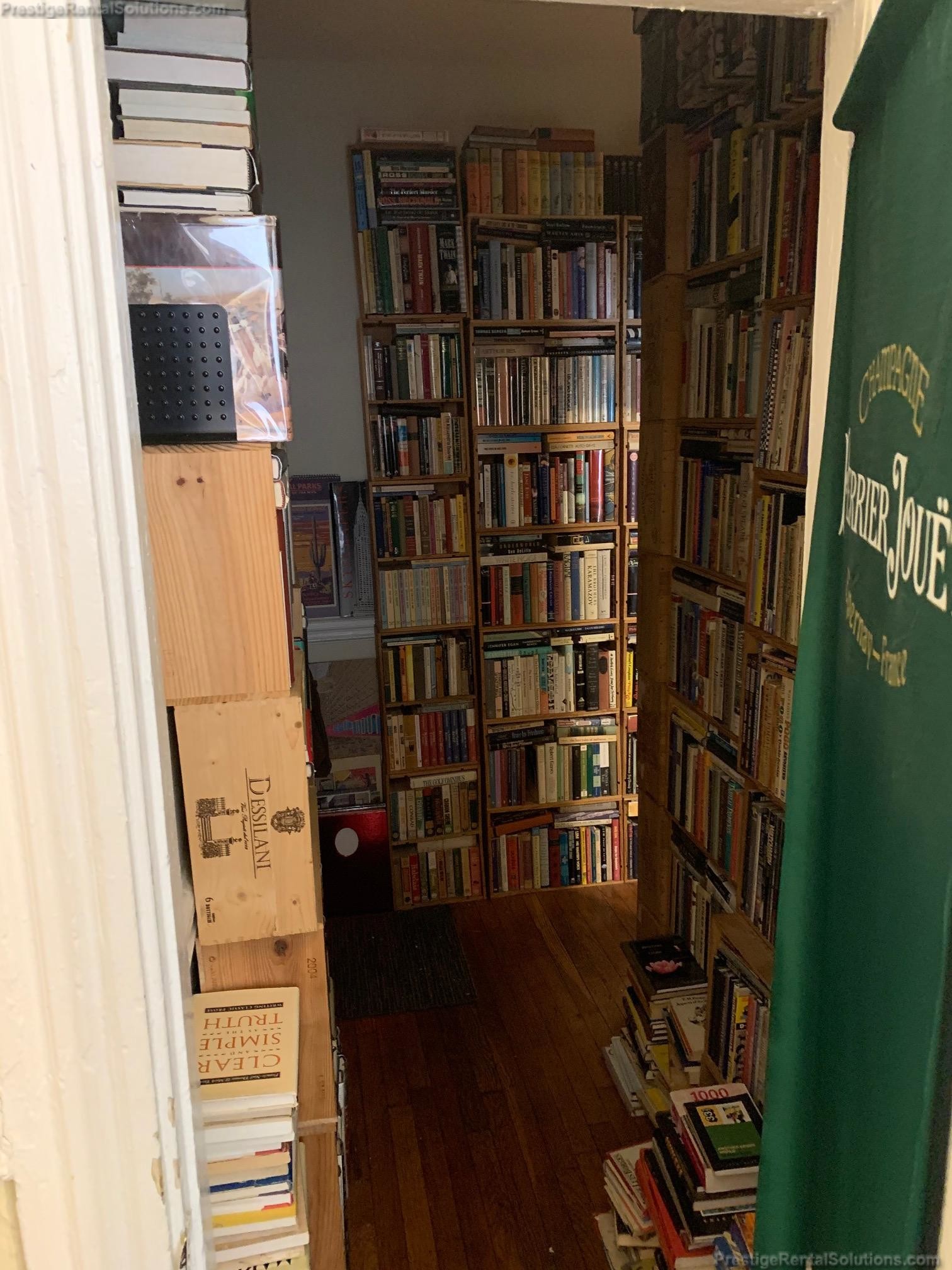 11 Royce Rd, Allston