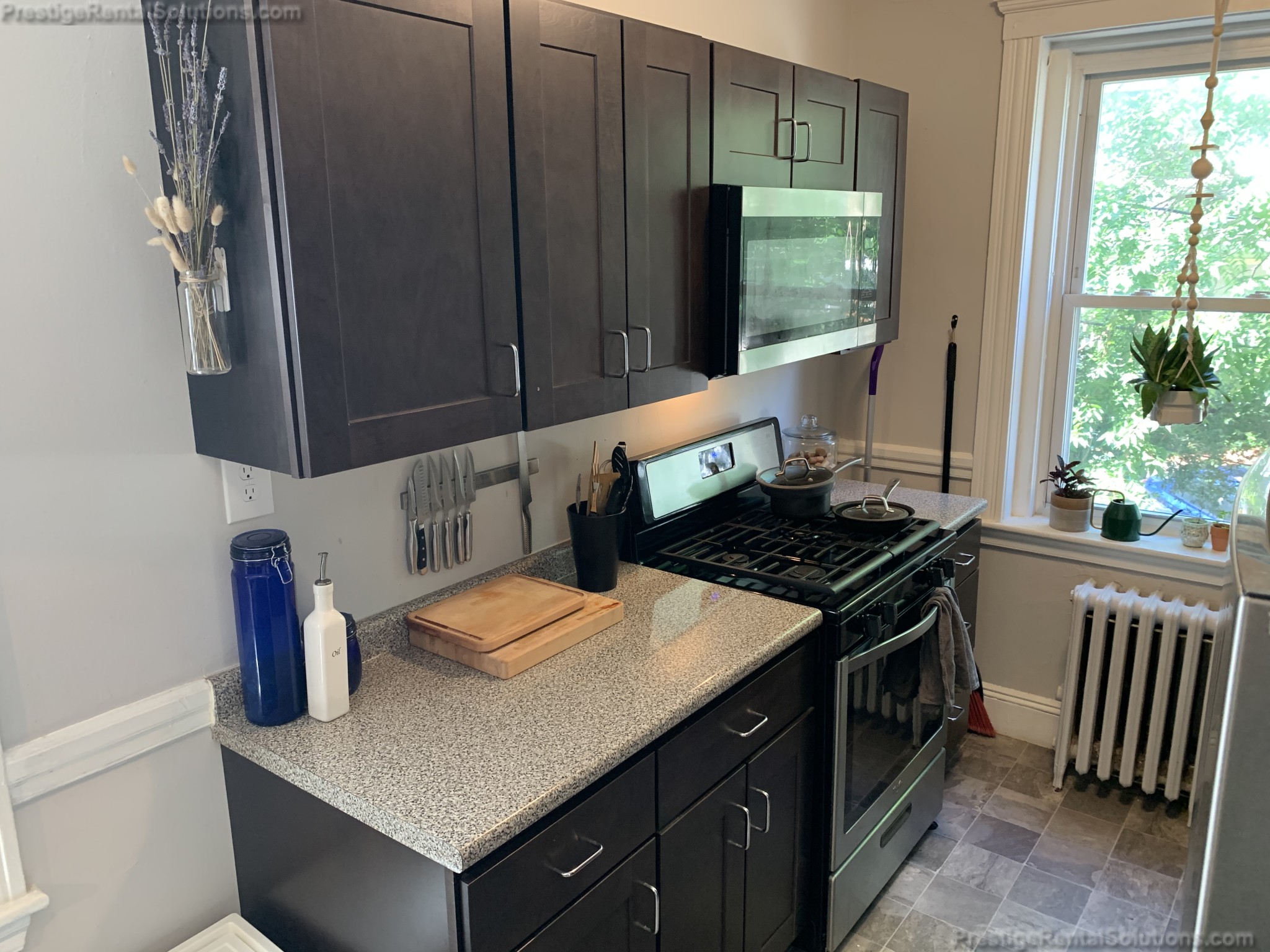 51 Linden St, Allston