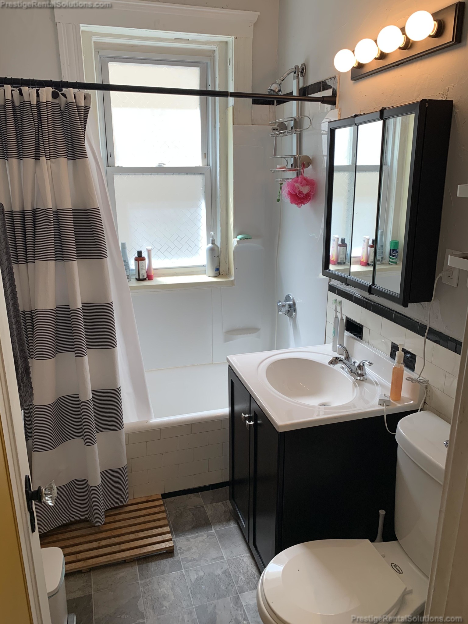 51 Linden St, Allston