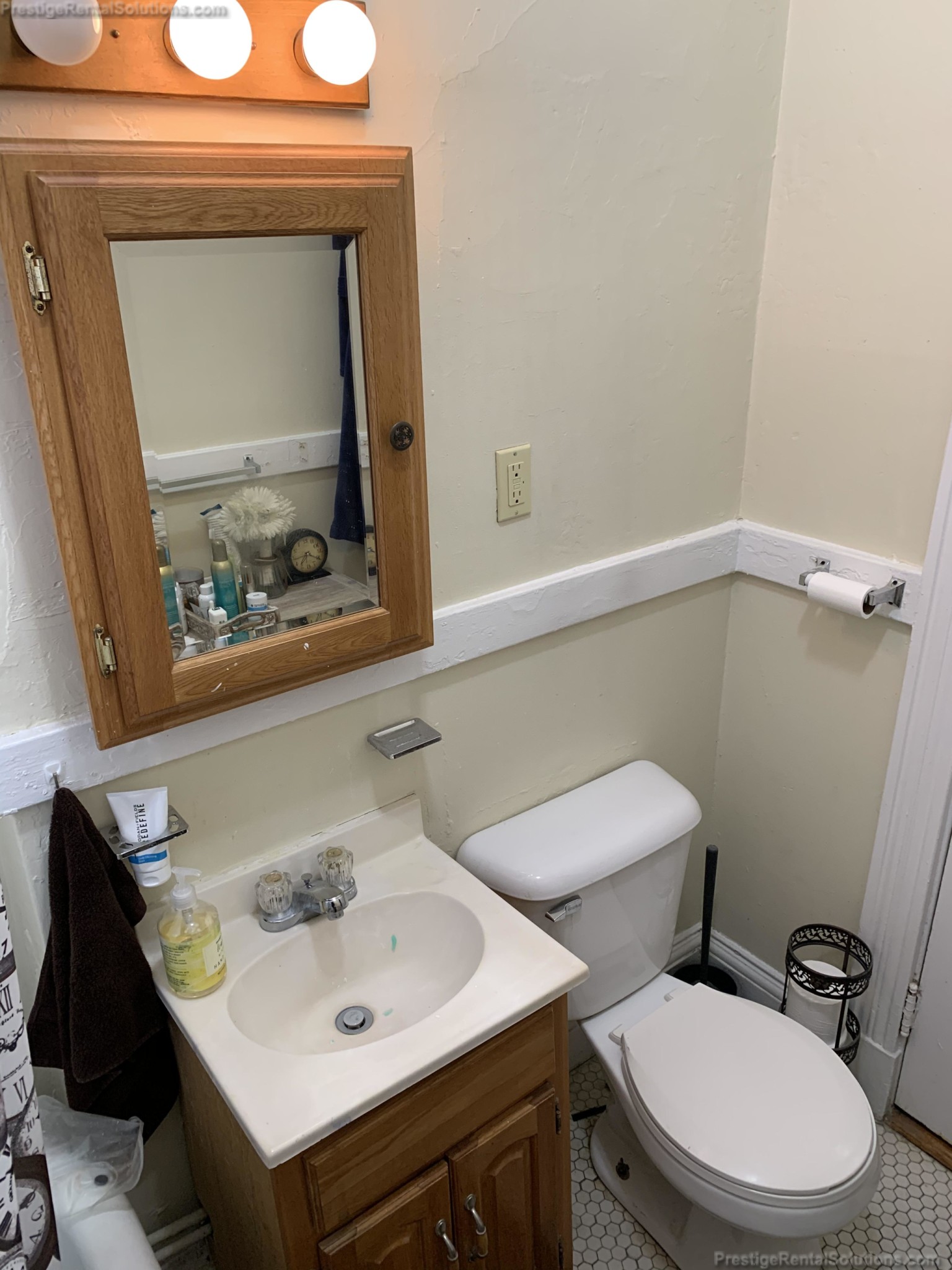 99 Gordon St, Allston