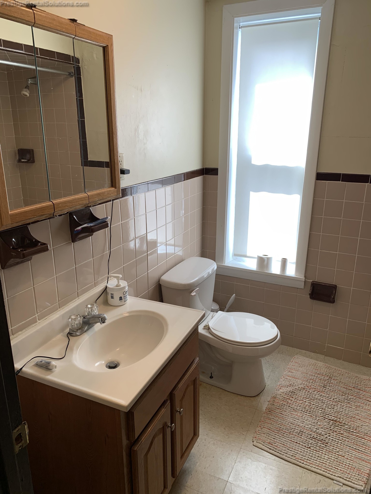 10 Hyde Park Ave, Jamaica Plain