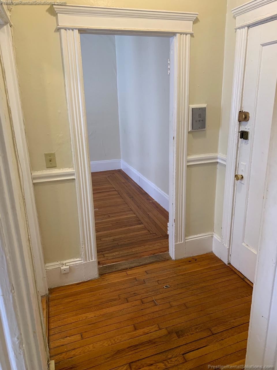 11 Royce Rd, Allston