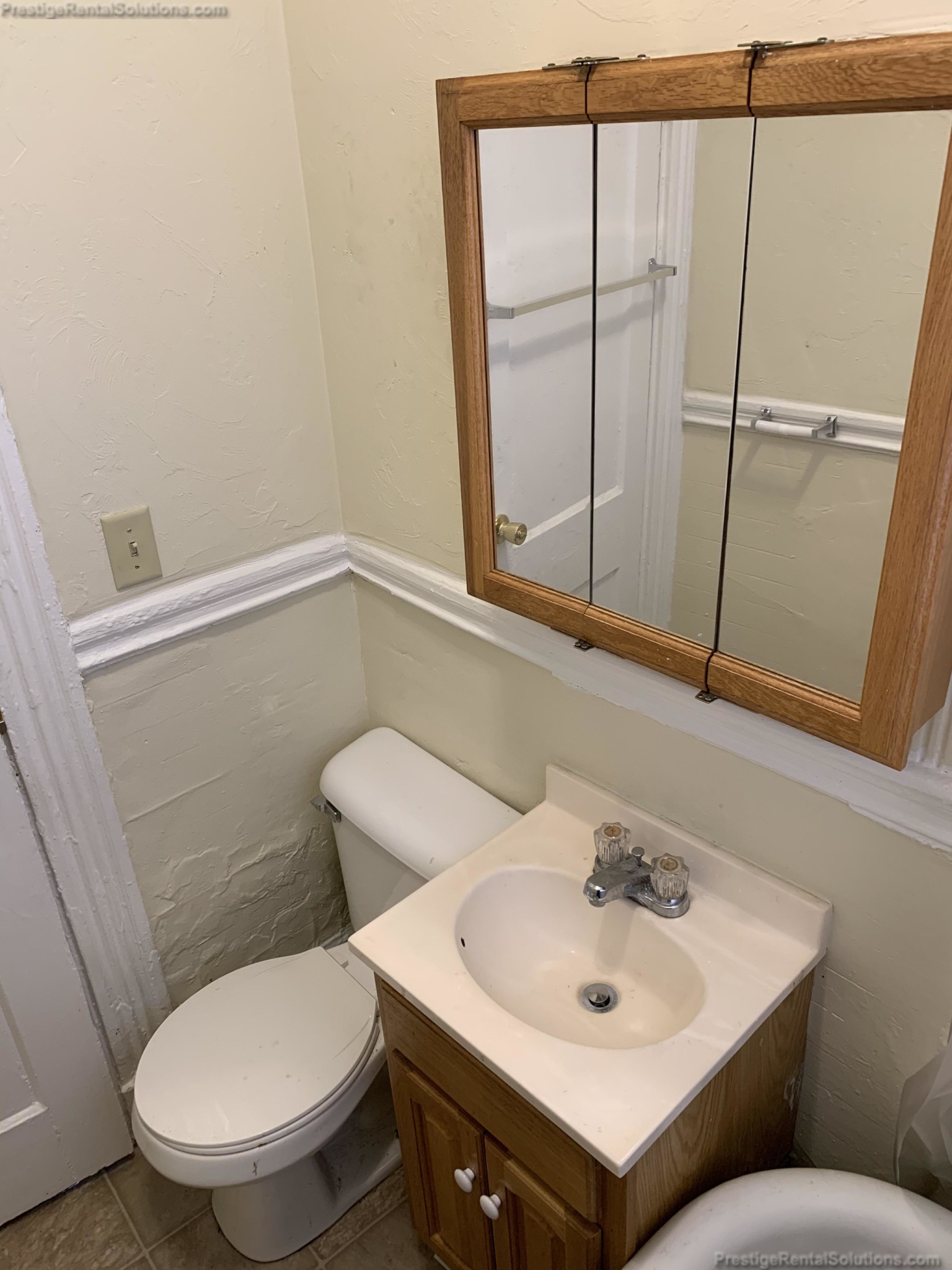 11 Royce Rd, Allston