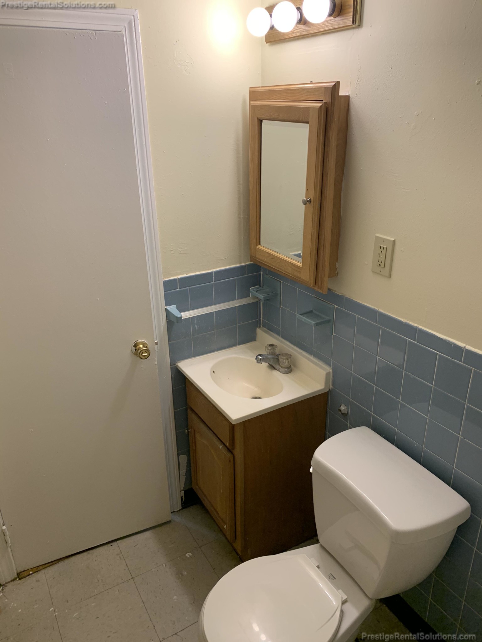 1132 Commonwealth Ave, Allston