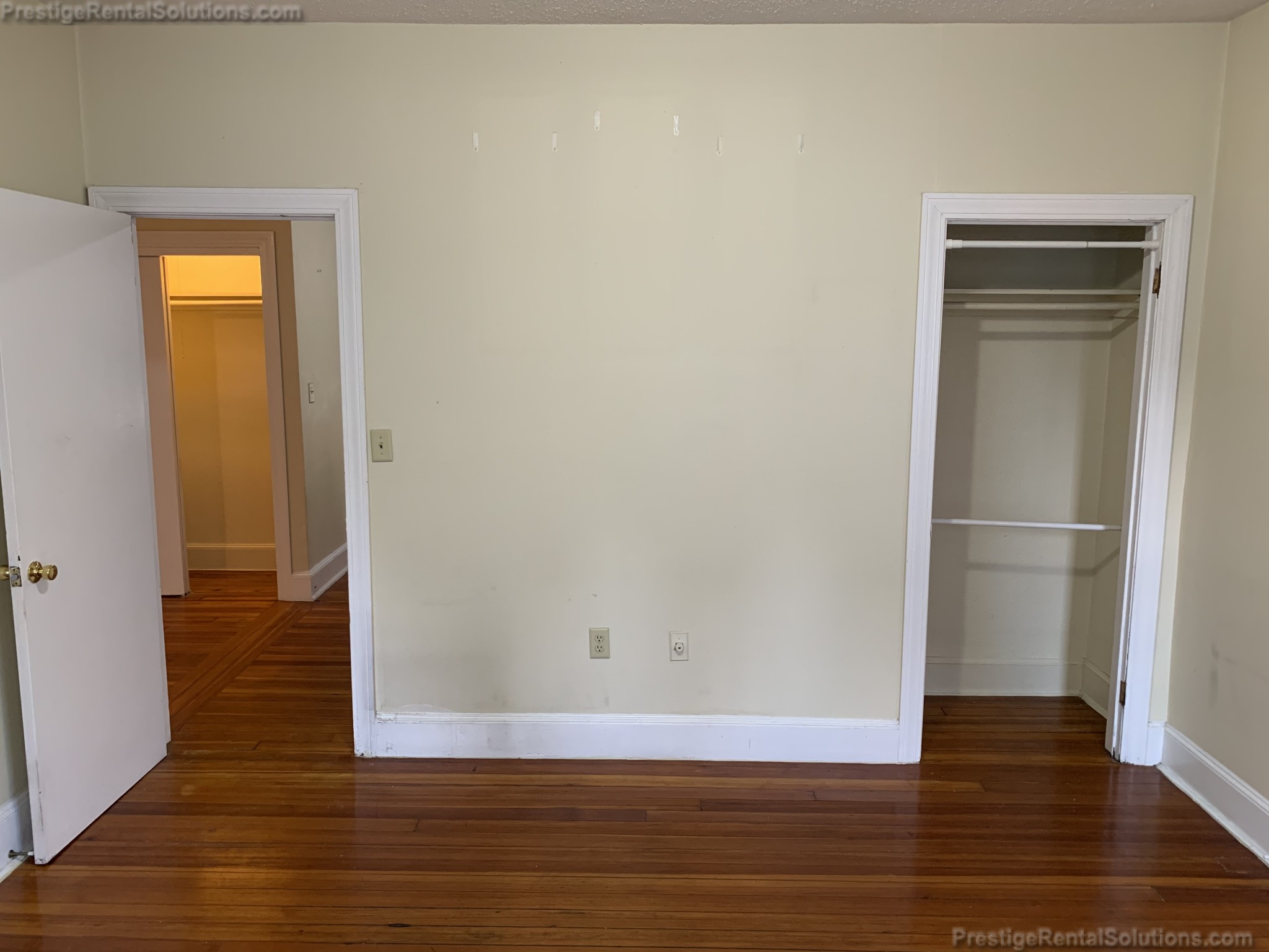 3 bed, 2 bath apartment for rent at 82 Robbins St Unit 1, Waltham — photo 6 of 17