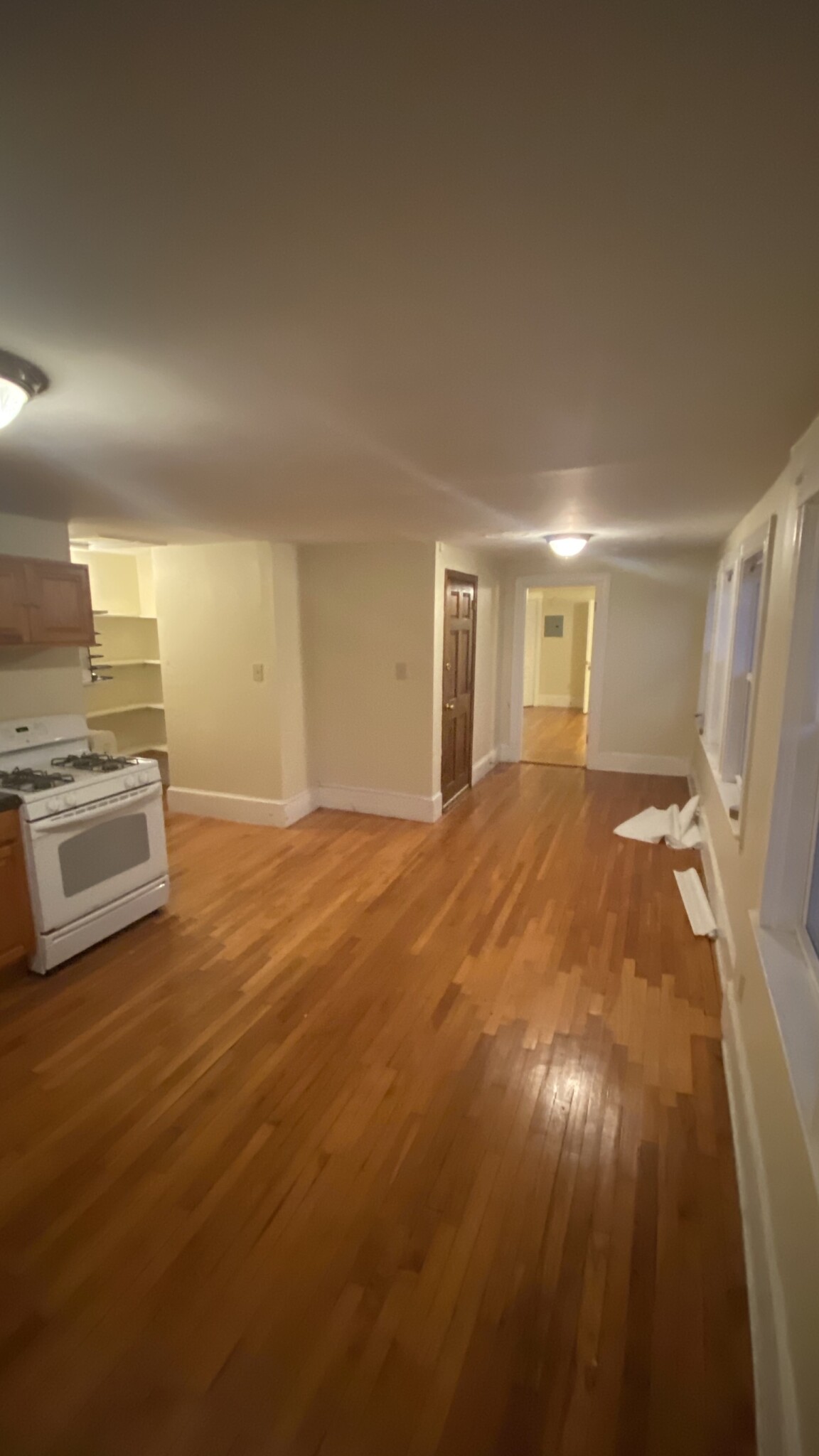 196 Fairmount Ave, Hyde Park