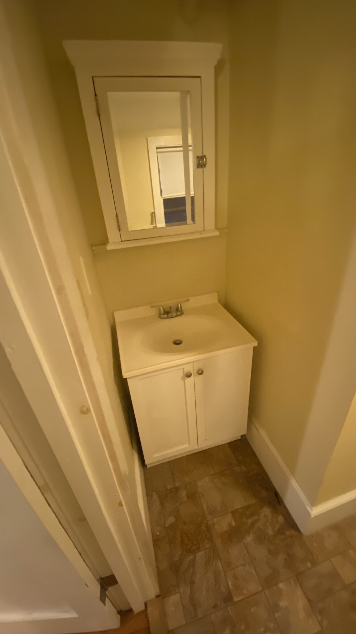 196 Fairmount Ave, Hyde Park