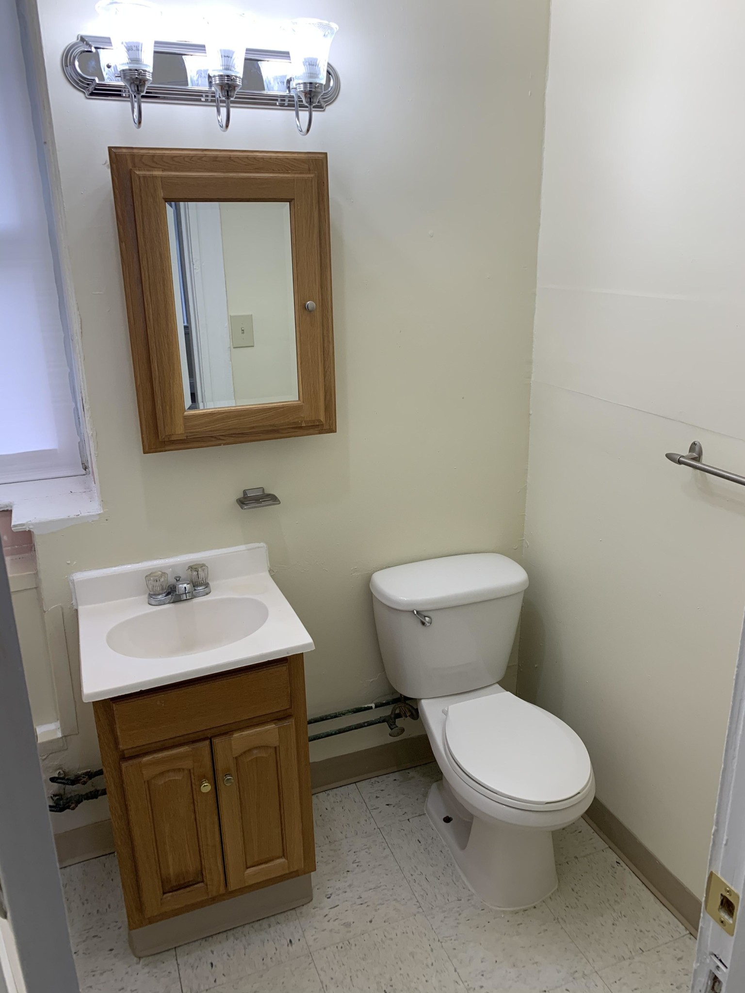 68 Woodstock Ave, Brighton