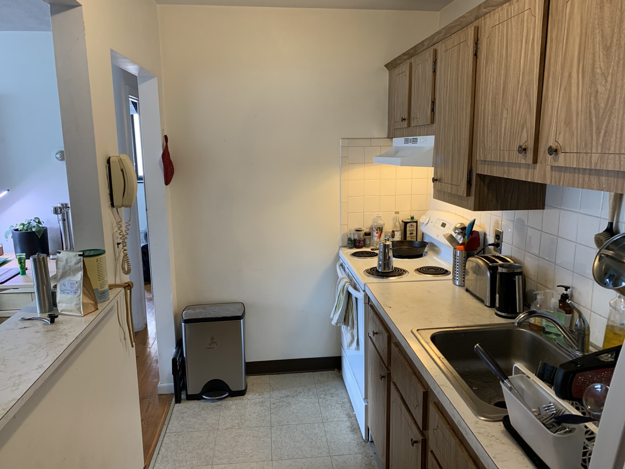 1 bed, 1 bath apartment for rent at 30 Allston St Unit 11, Allston — photo 5 of 12