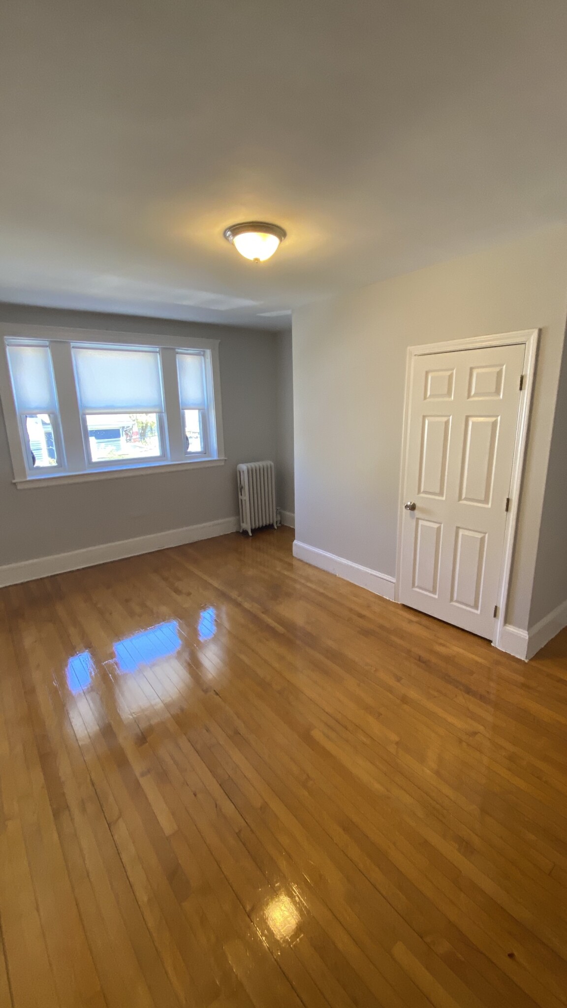 142 Davis Ave, Brookline Village