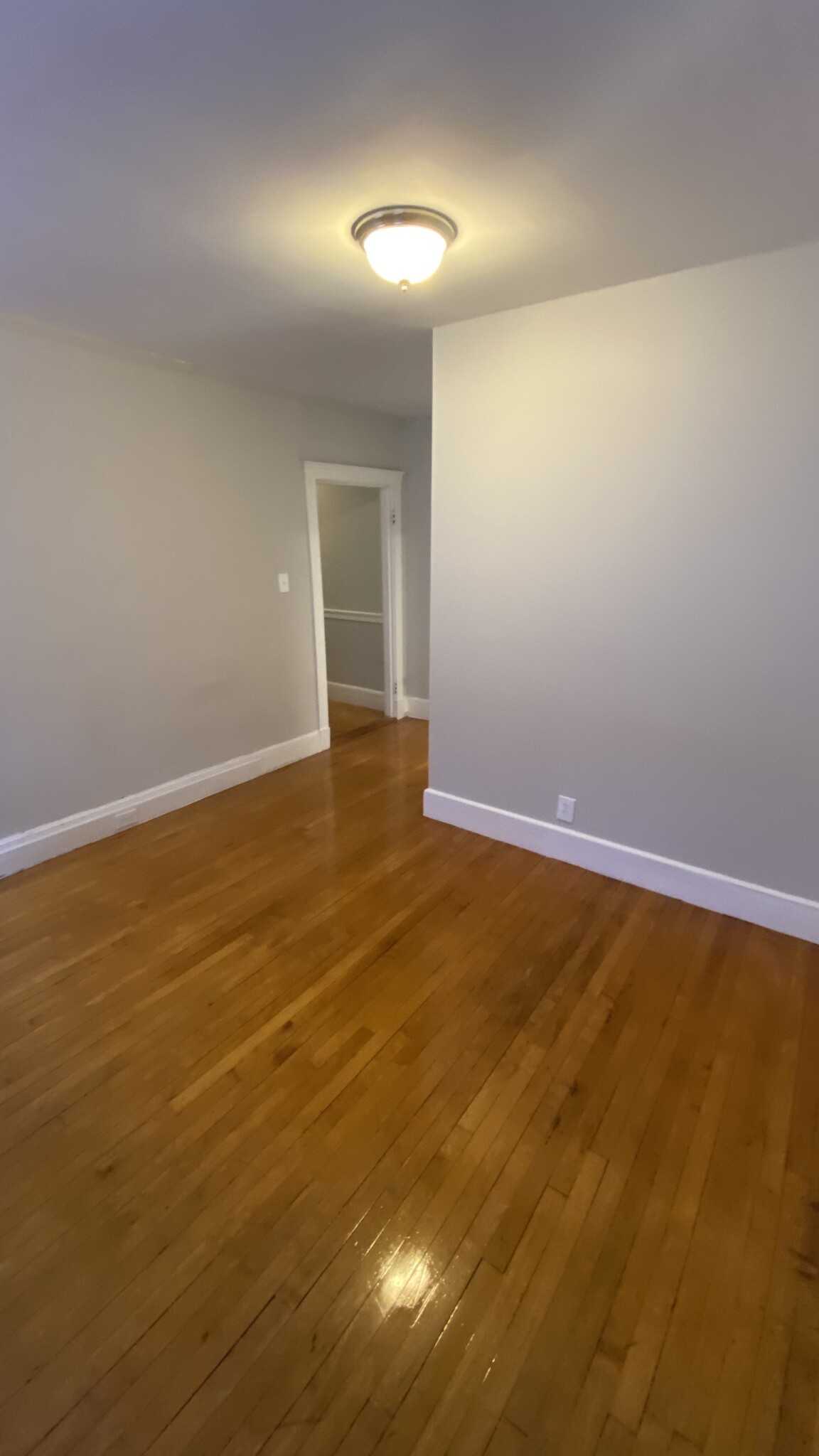 142 Davis Ave, Brookline Village