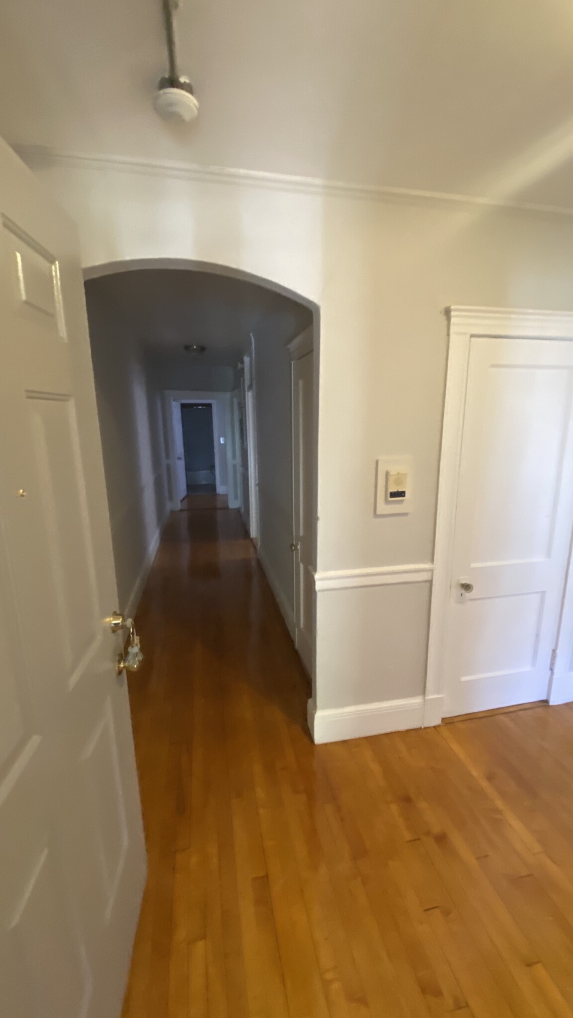 142 Davis Ave, Brookline Village