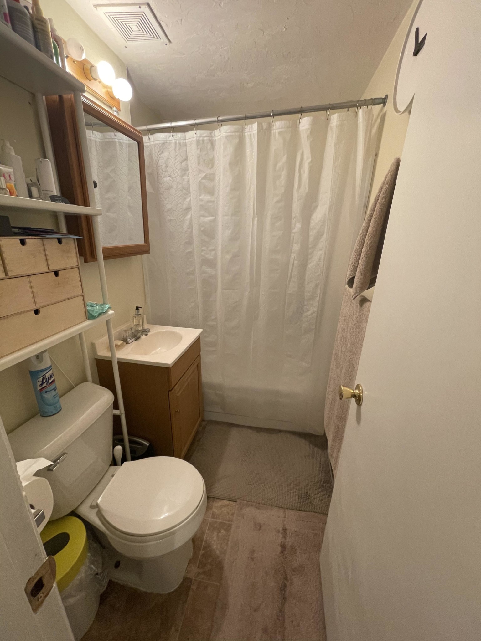 231 Harrison Ave, Chinatown