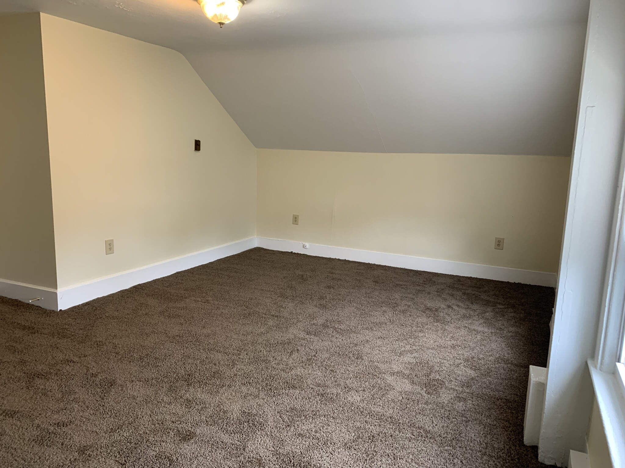 45 Waban St, Newtonville