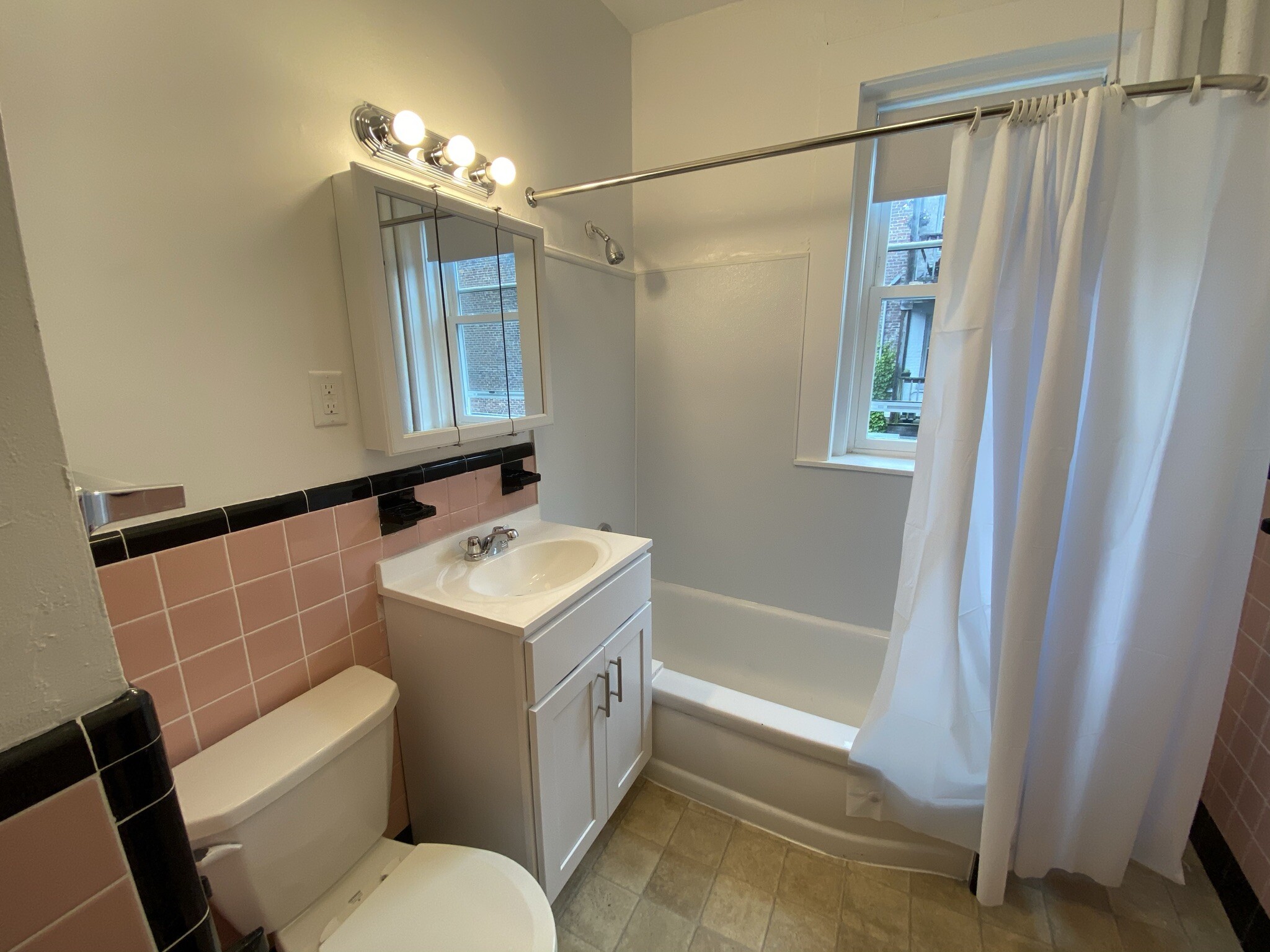 1788 Beacon St, Washington Square