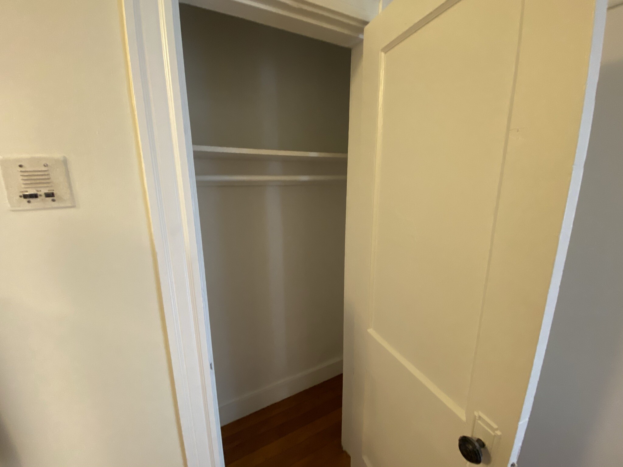 1788 Beacon St, Washington Square