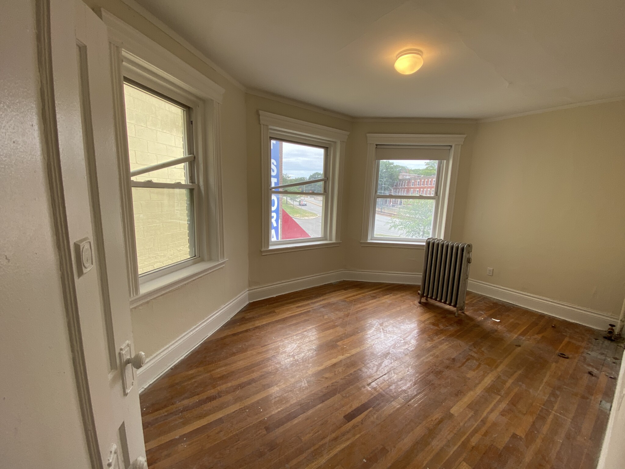 1350 Commonwealth Ave, Allston