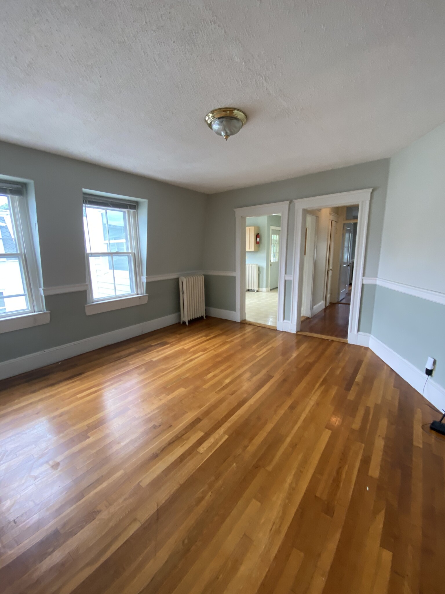 77 Easton St, Allston