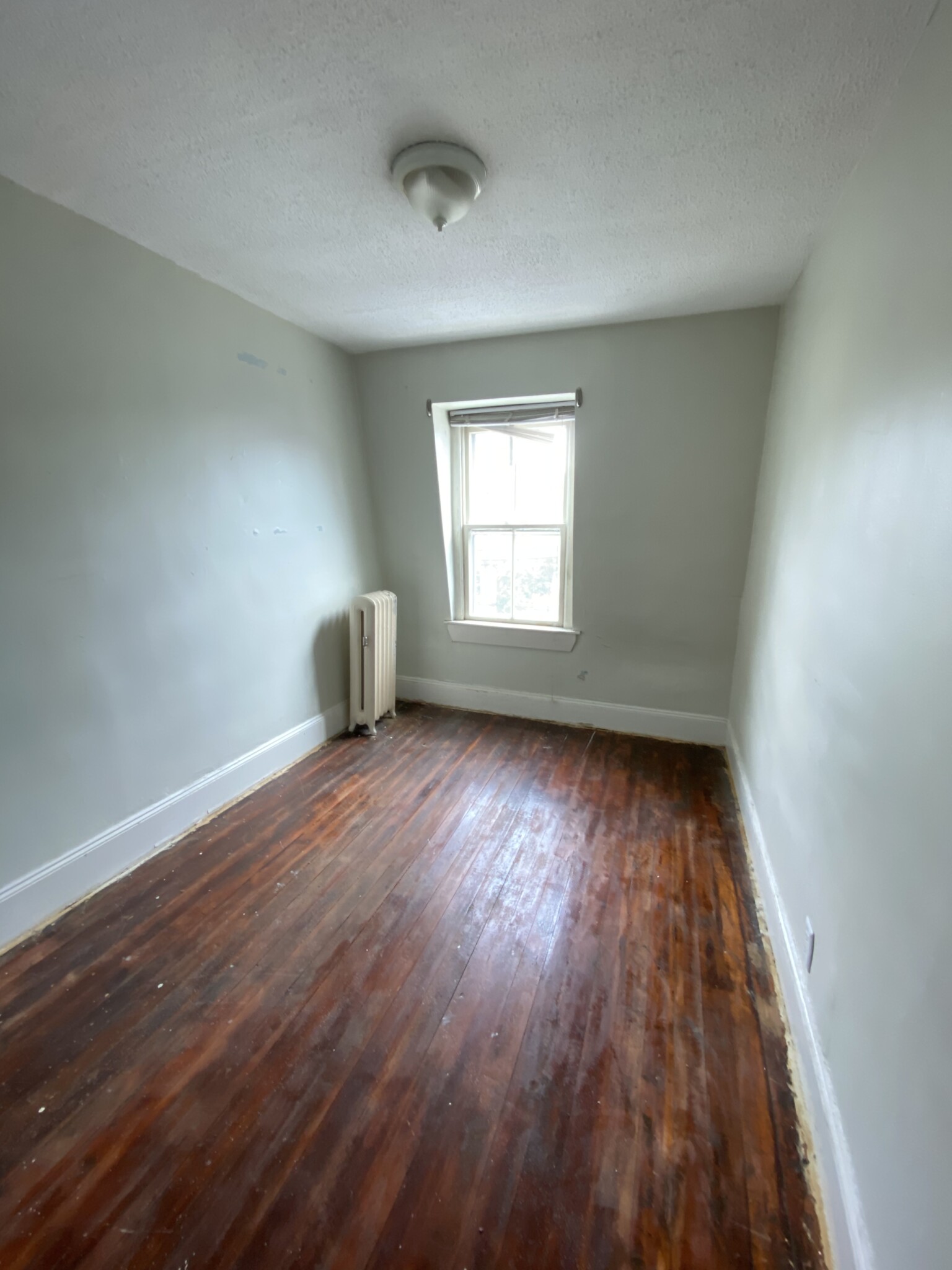 77 Easton St, Allston