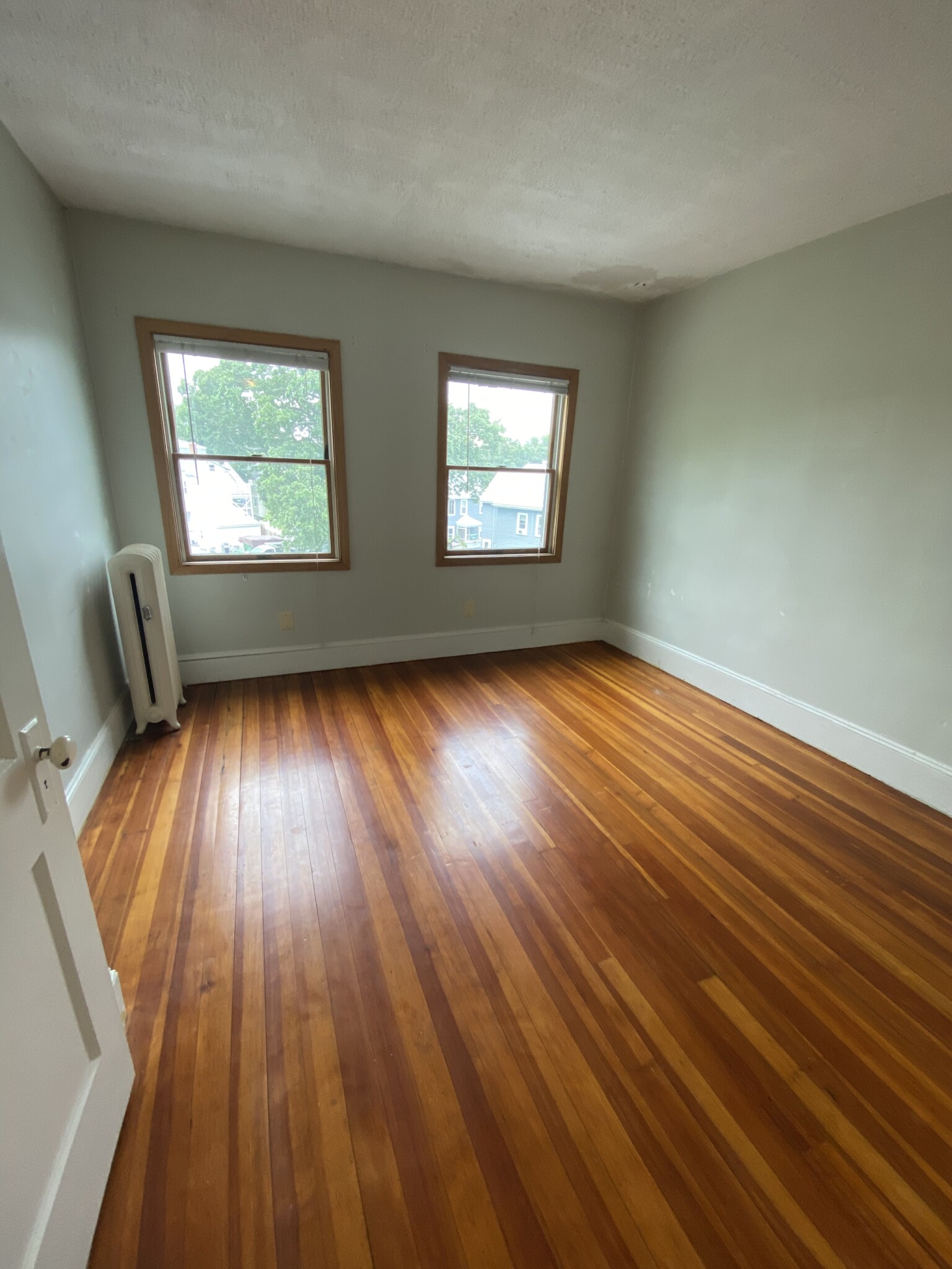 77 Easton St, Allston