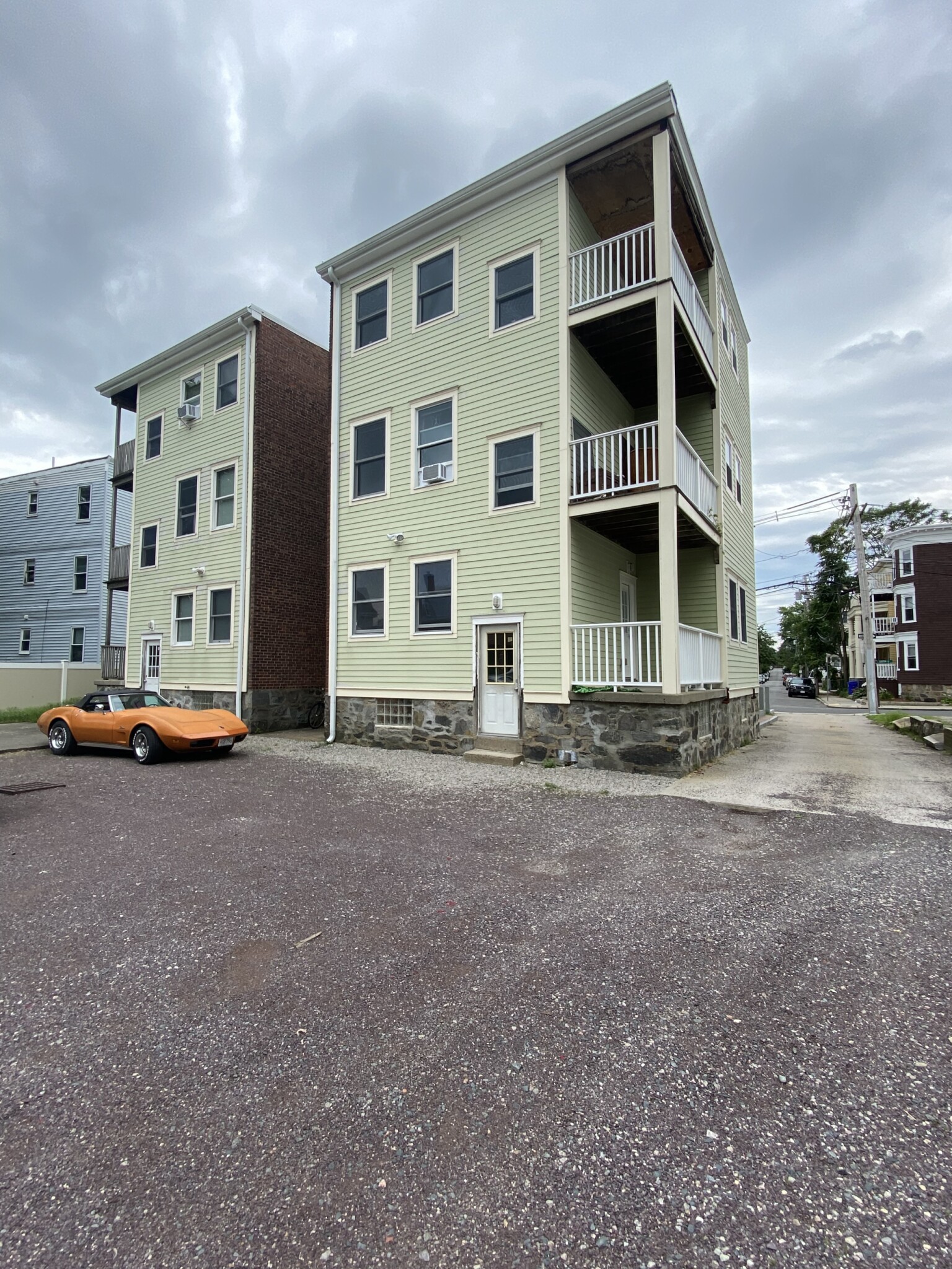 75 Easton St, Allston