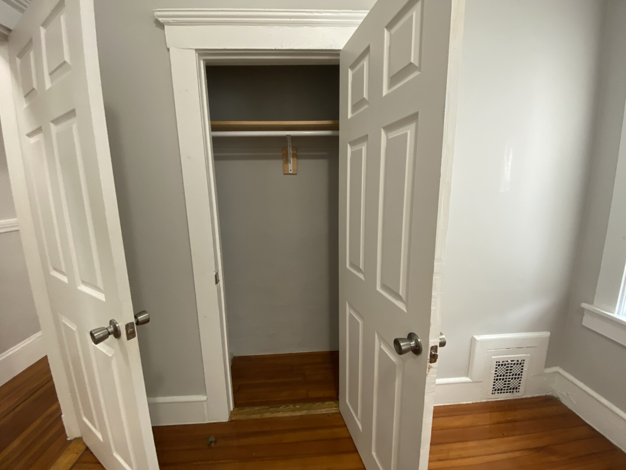 19 Roseclair St, Dorchester