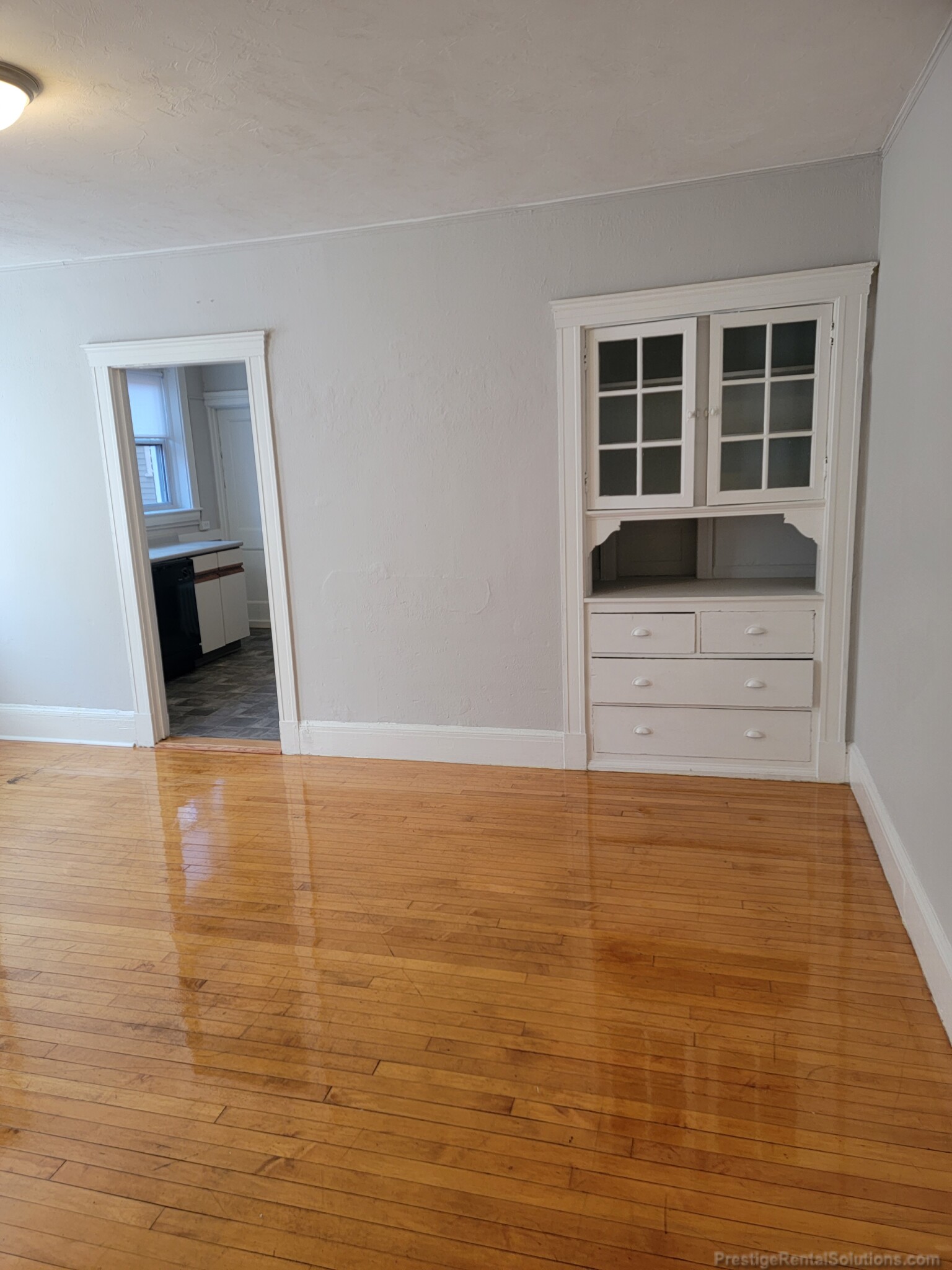 90 Cypress St, Brookline Village