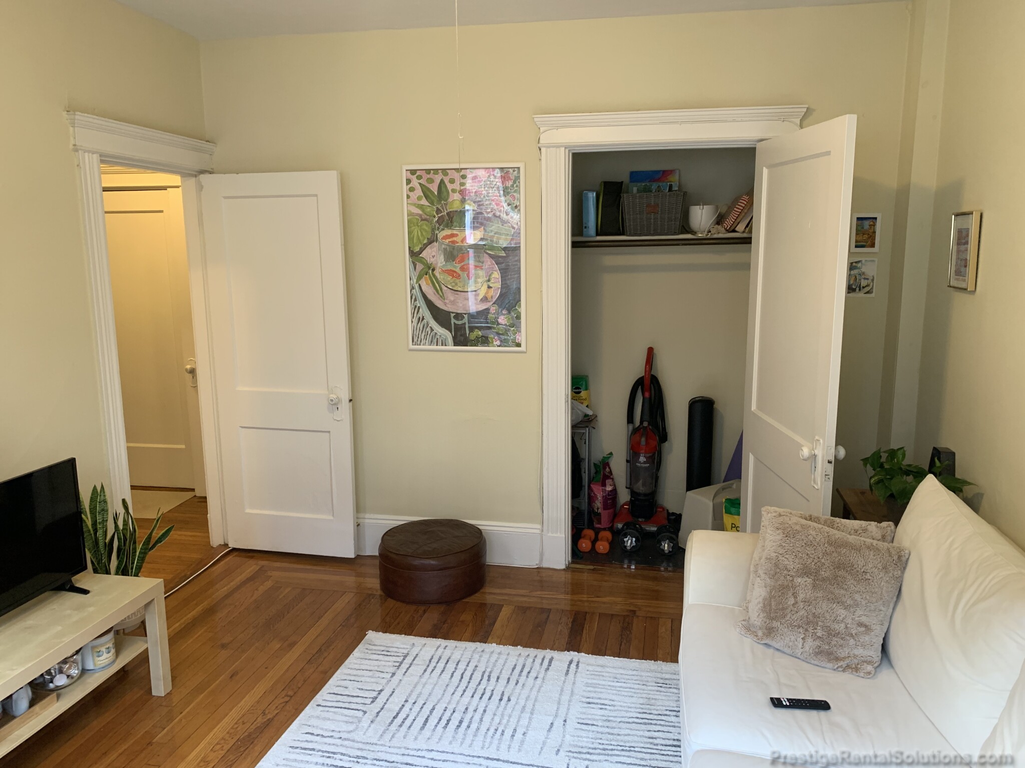 11 Royce Rd, Allston