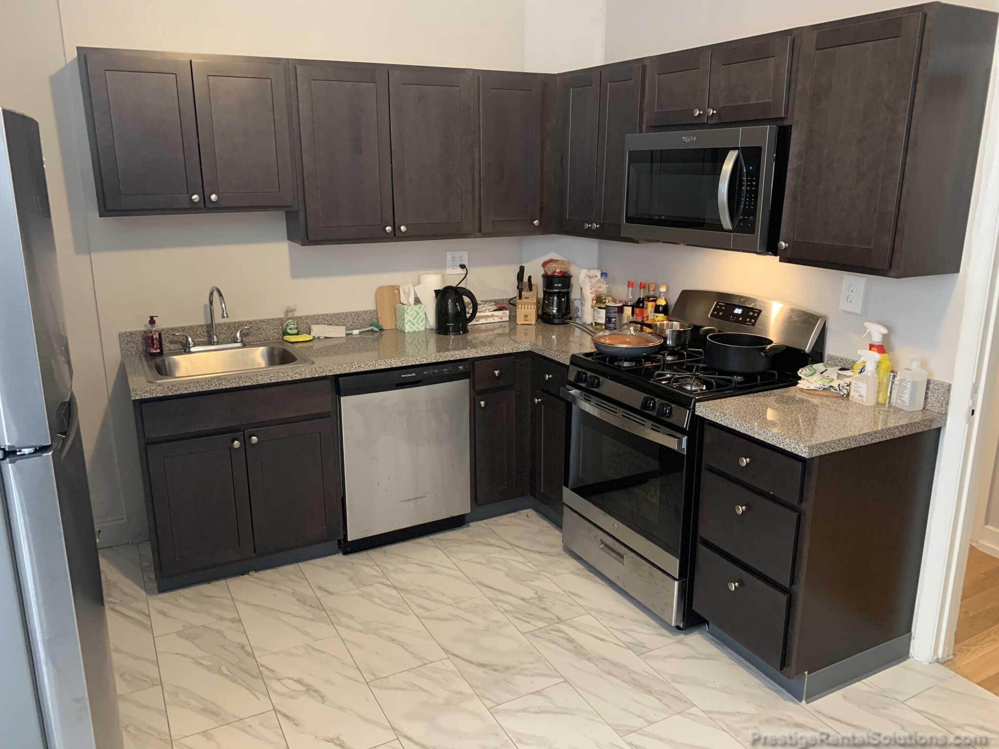 73 Empire St. - 2,225USD / month